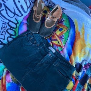 Aeropostale courderoy Mini Skirt Size w Shoes